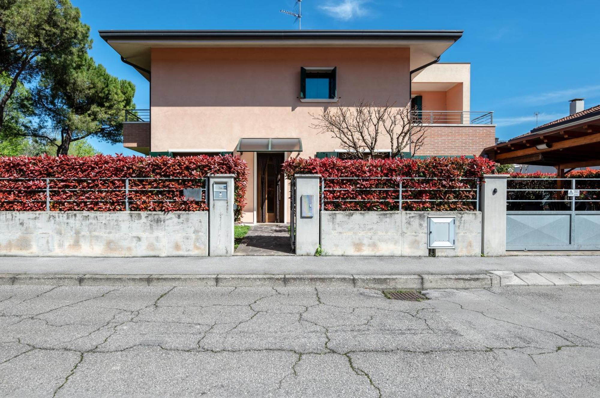 Sweety Kalimera House With Private Parking&Garden! Abano Terme Exterior photo